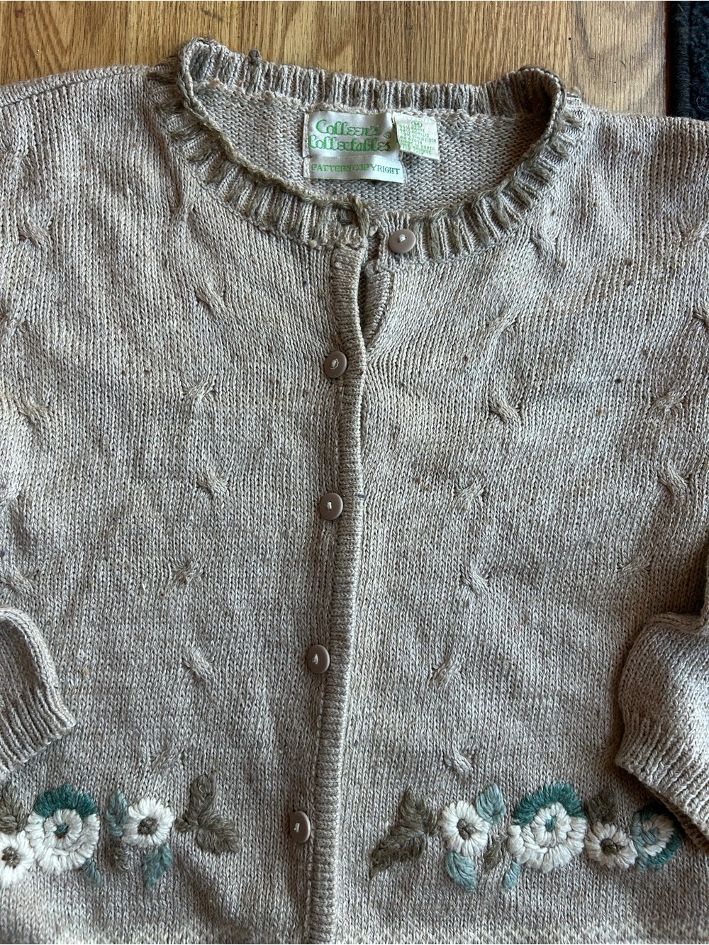Vintage Cozy Taupe Floral Embroidered Cardigan Sweater - Picture 4 of 7